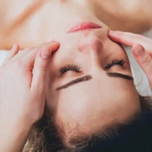 Tienda 30 higiene facial menores de 25